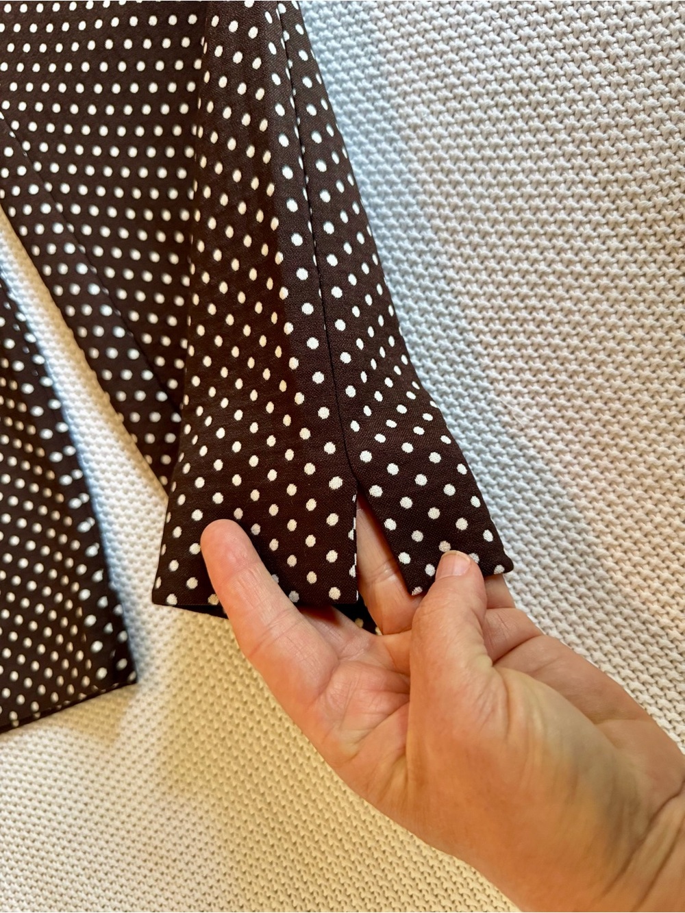 CHICOS Fabulously Slimming Stretch Chocolate Brown White Polka Dot Cropped Pants - Picture 12 of 16